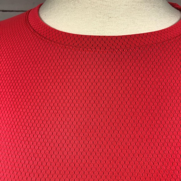 Under Armour Coral Cold Gear Top - Picture 4 of 8